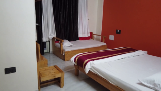 best resorts in diveagar